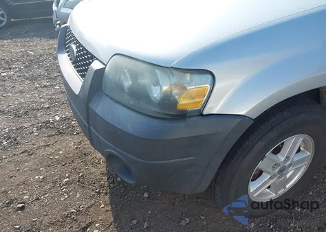 2005 Ford Escape Xls из США, поврежденный, VIN 1FMYU92Z75DA08793